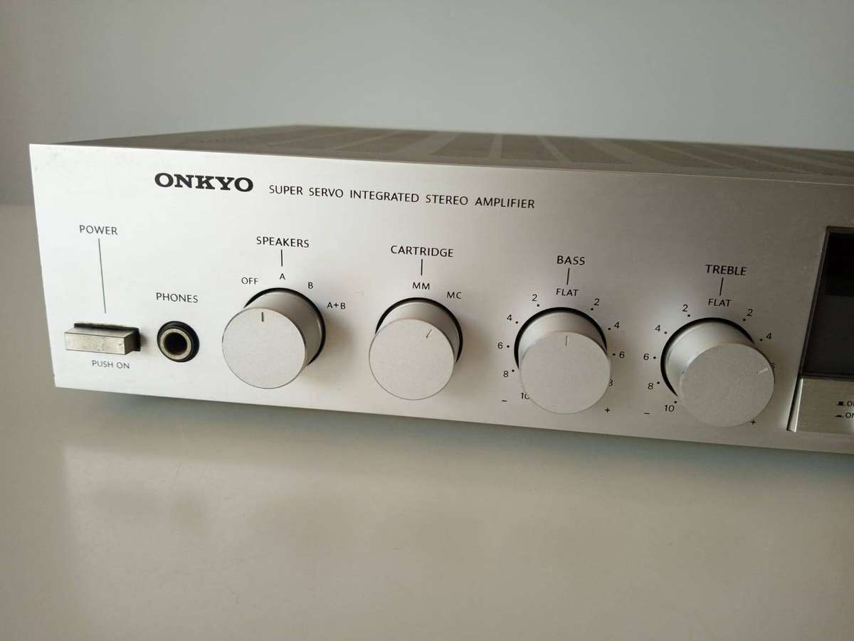 Onkyo A-08 Stereo Integrated Amplifier