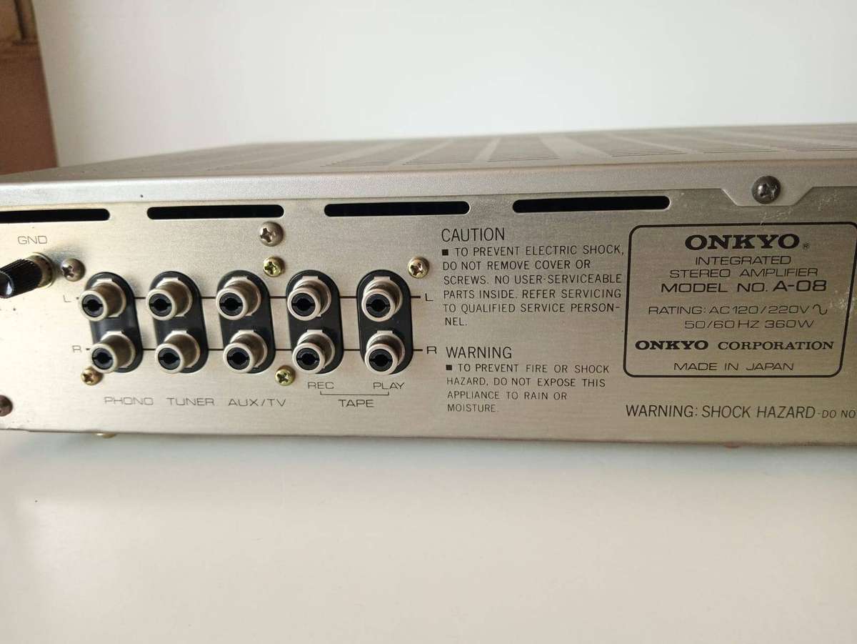 Onkyo A-08 Stereo Integrated Amplifier