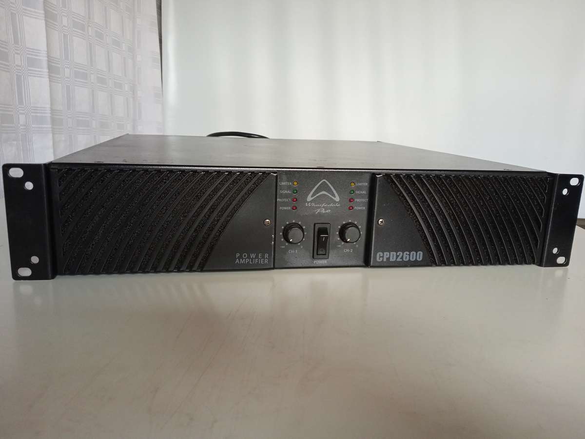 Wharfedale Pro CPD2600  Power Amplifier