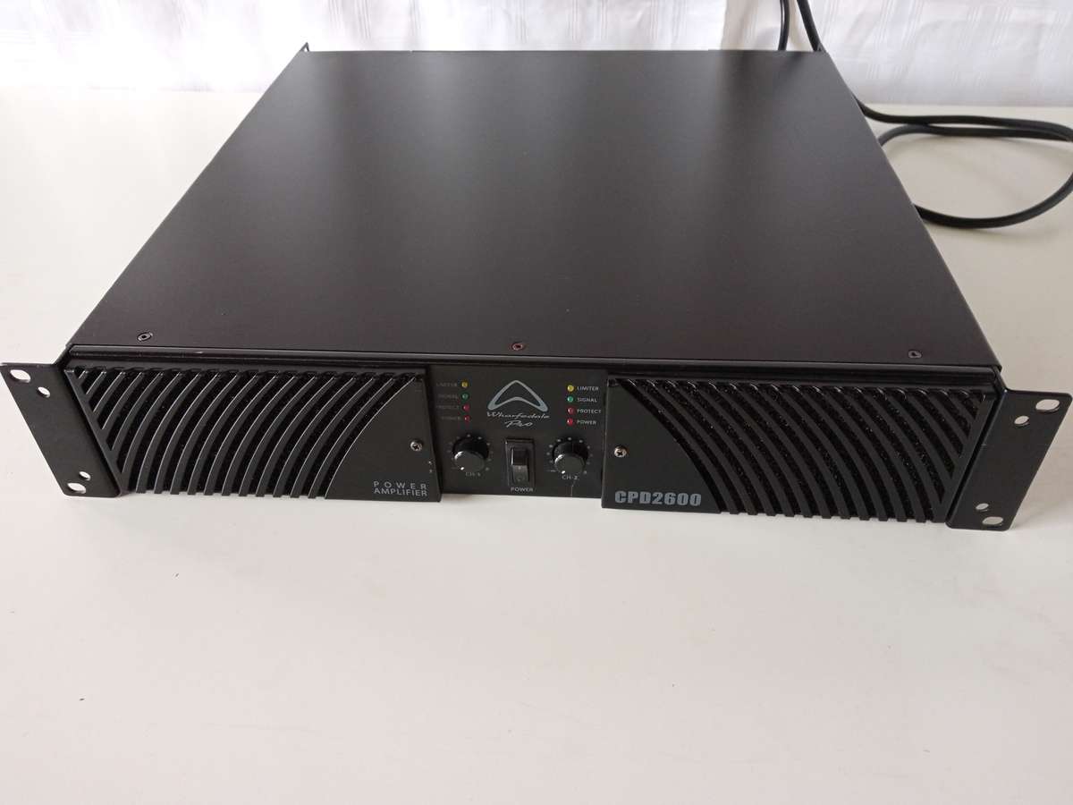 Wharfedale Pro CPD2600  Power Amplifier
