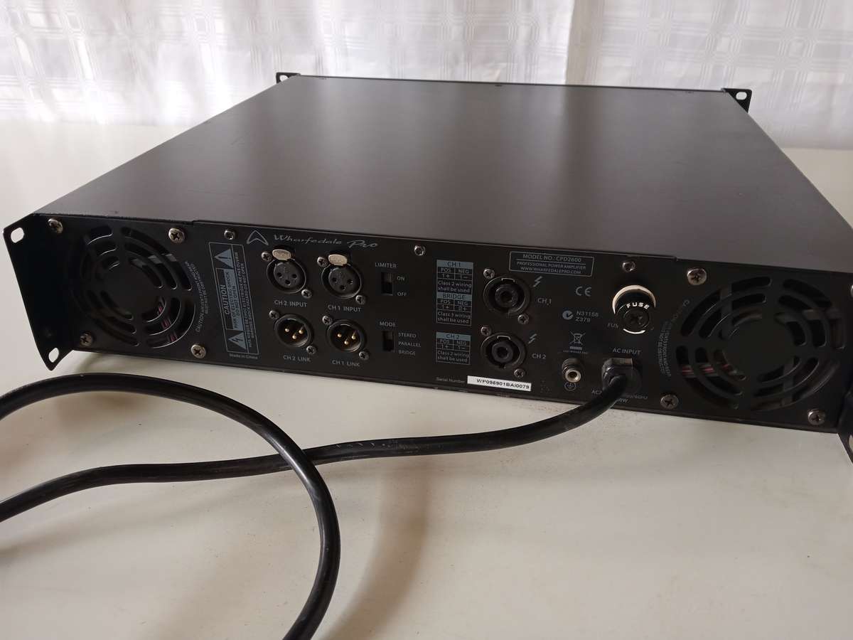 Wharfedale Pro CPD2600  Power Amplifier