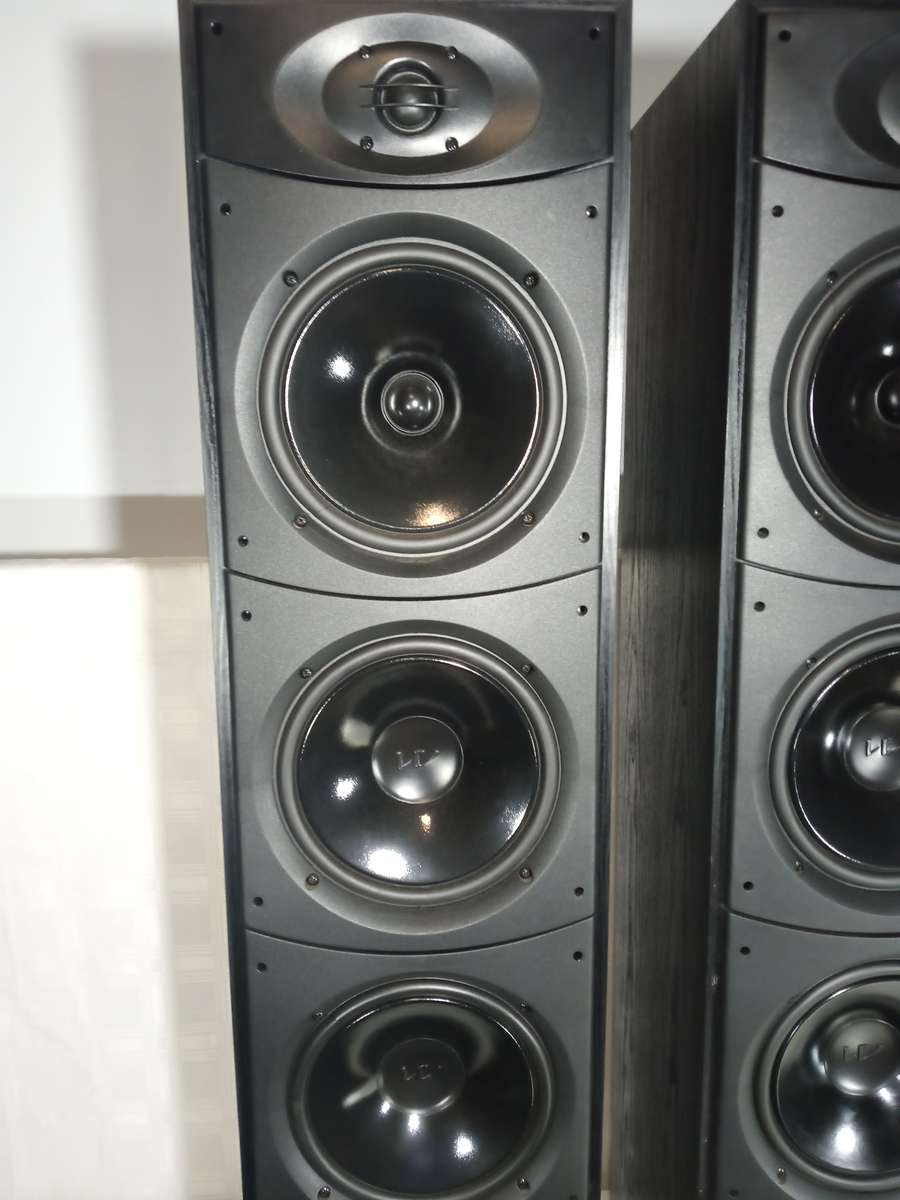 Whaferdale Xarus 5000 Floorstanding Speakers