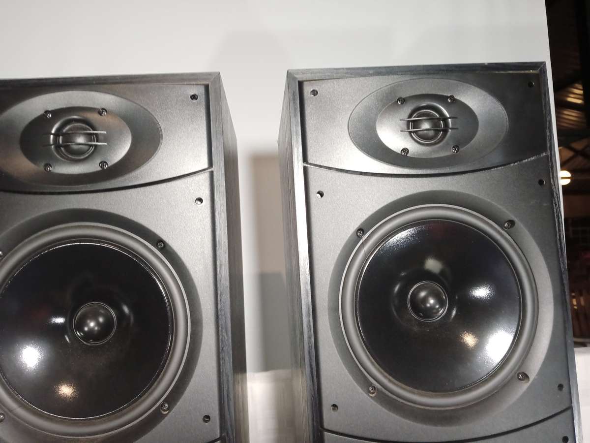 Whaferdale Xarus 5000 Floorstanding Speakers