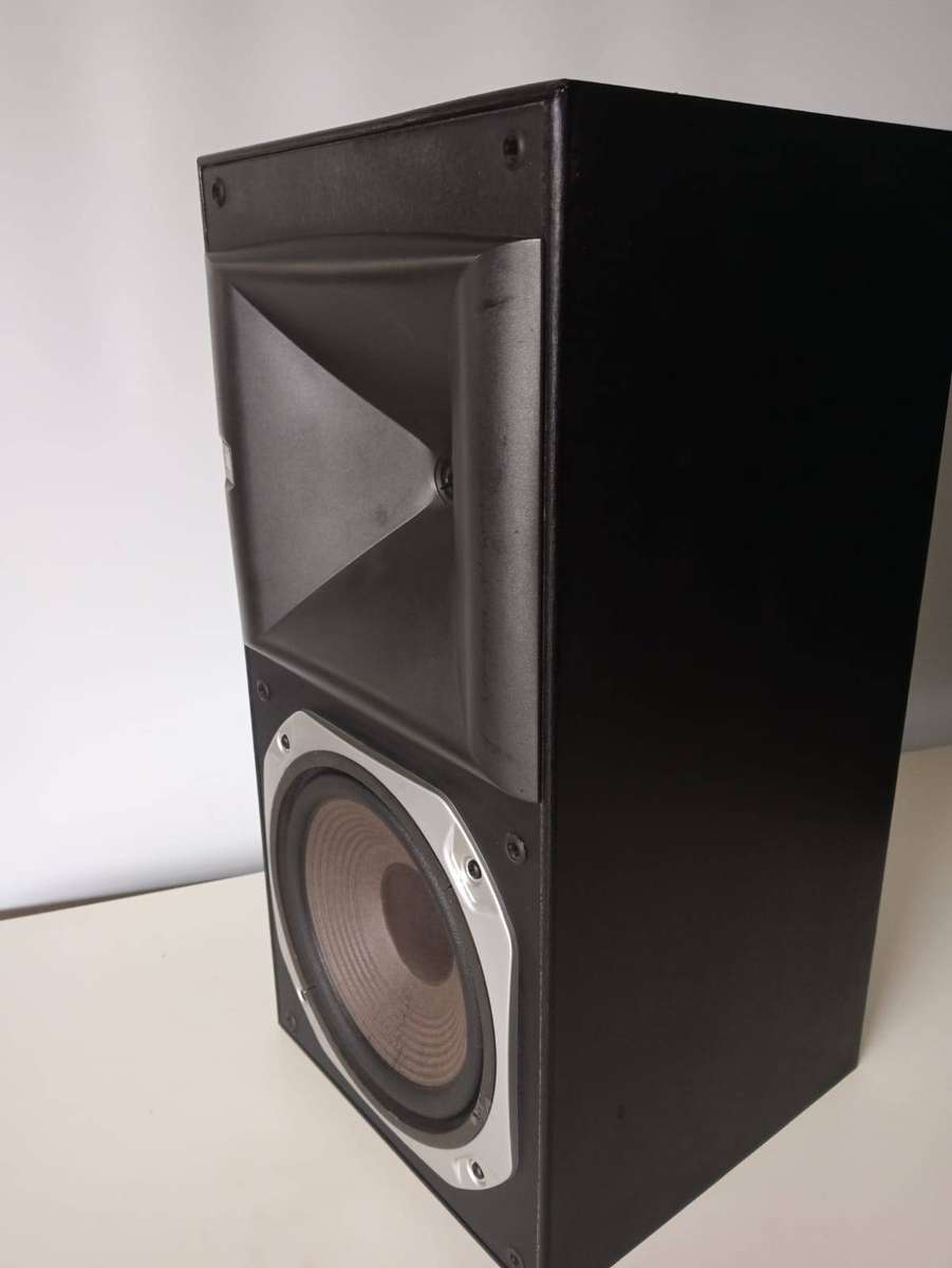 JBL HLS810 Speaker