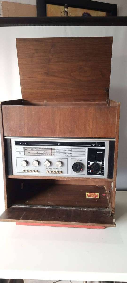 Phillips Radiogram Speakers