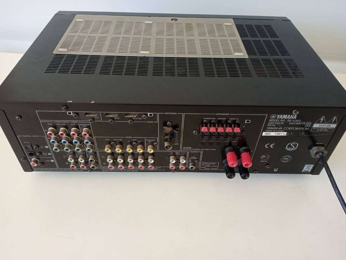 Yamaha RX-V363 Amplifier