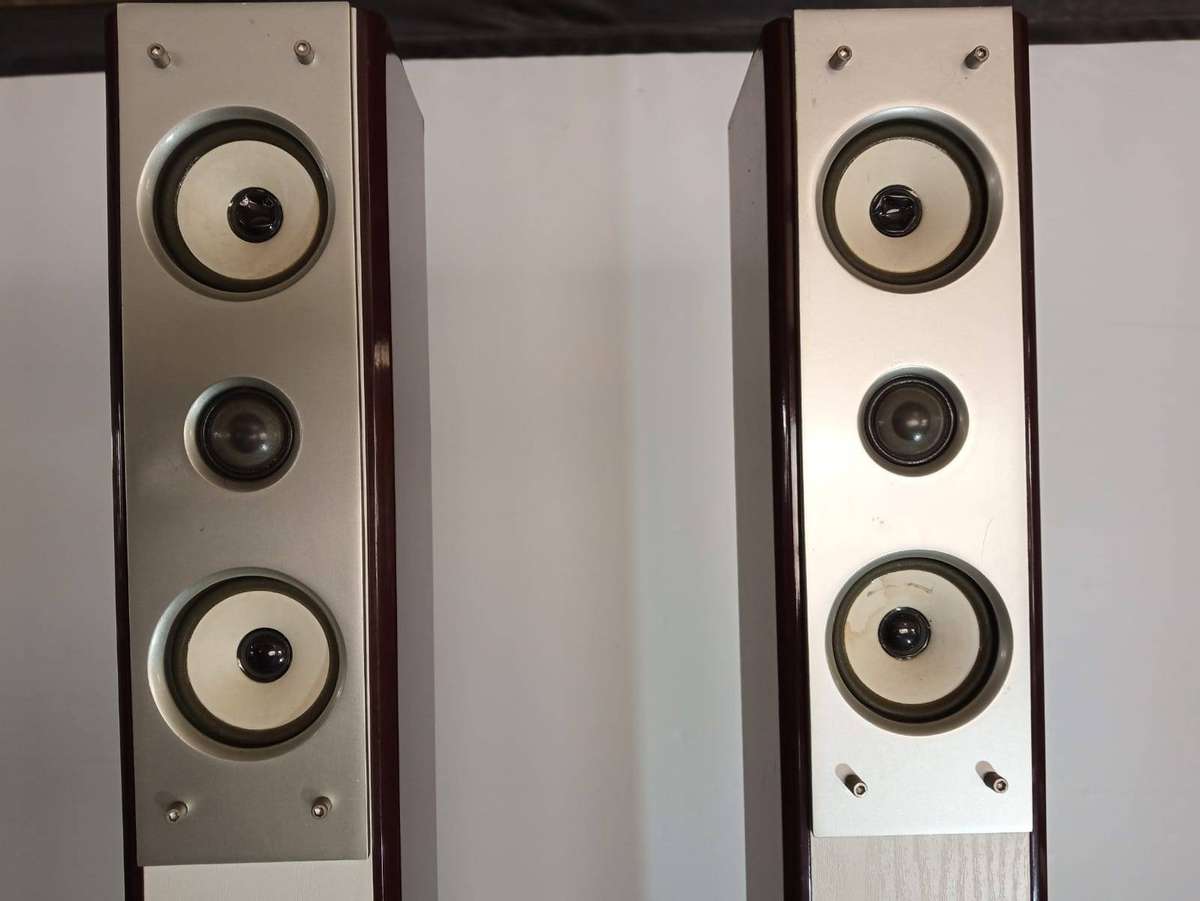 Sorea Surround Speakers
