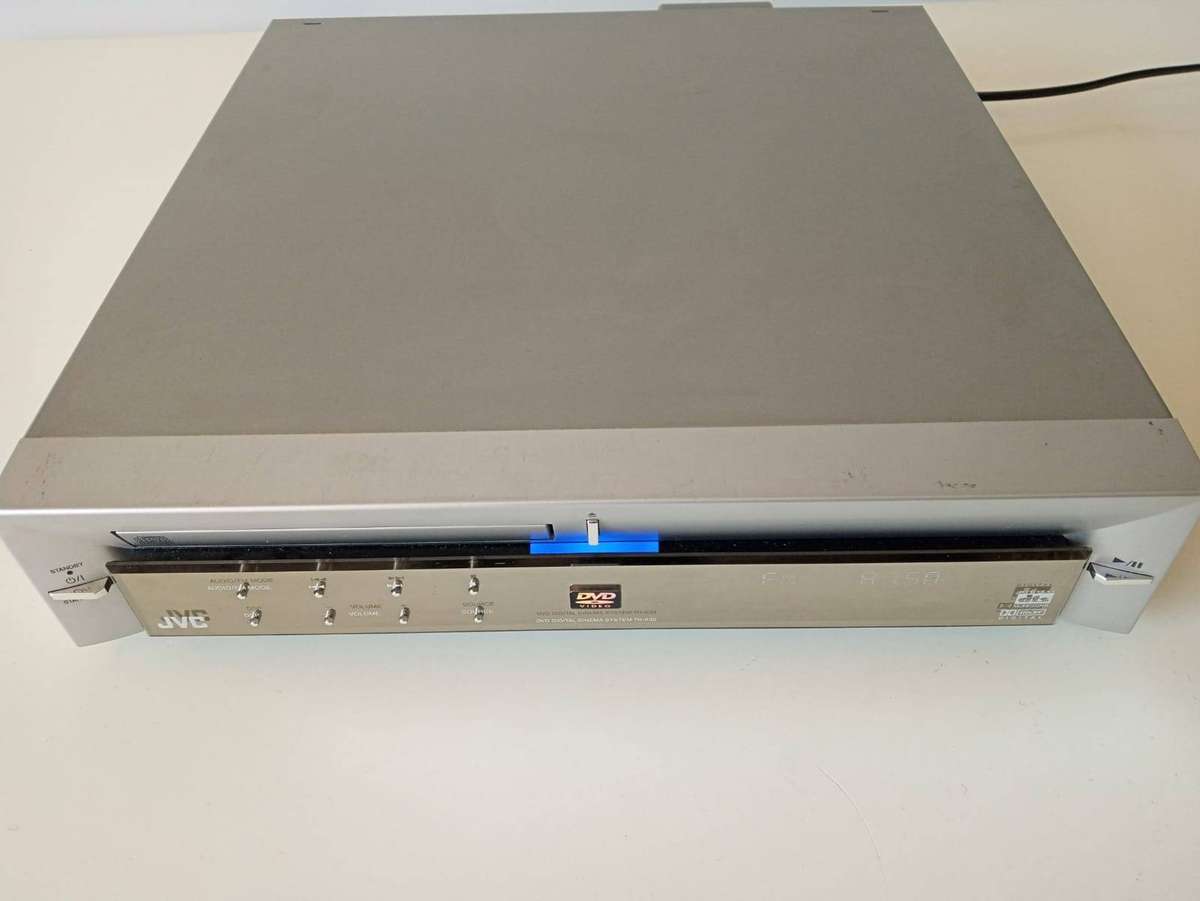 JVC Amplifier