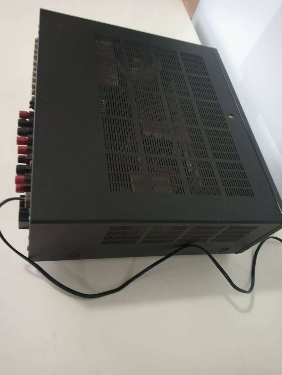 Yamaha RX-V457 Amplifier