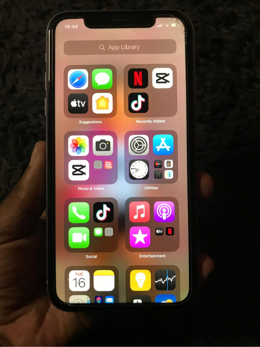 iPhone 11