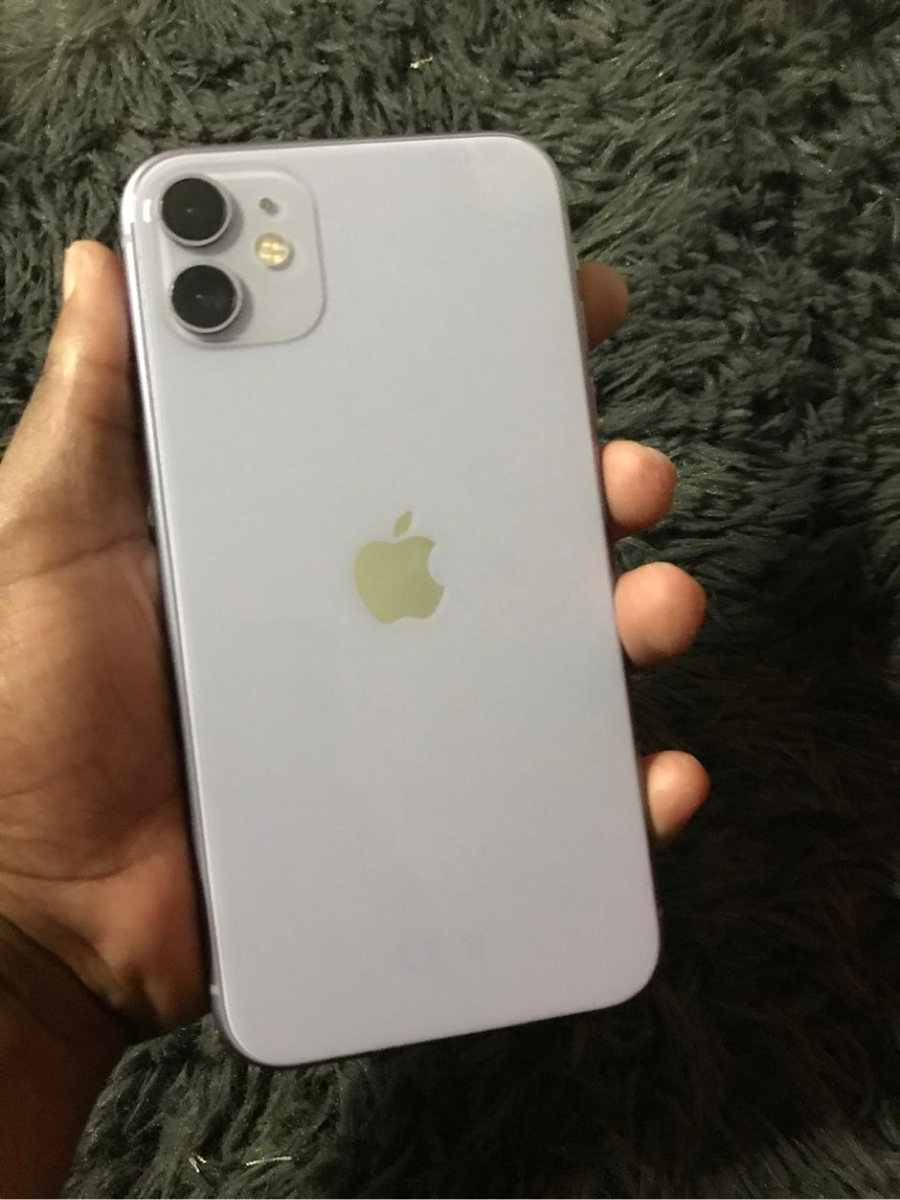 iPhone 11