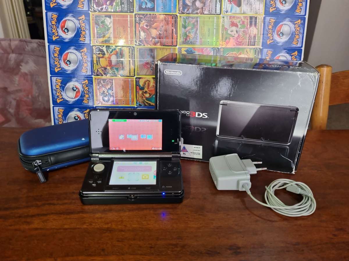 Nintendo 3DS - Cosmic Black