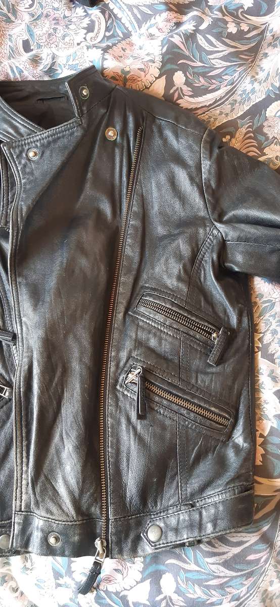 Vertigo ladies black leather jacket