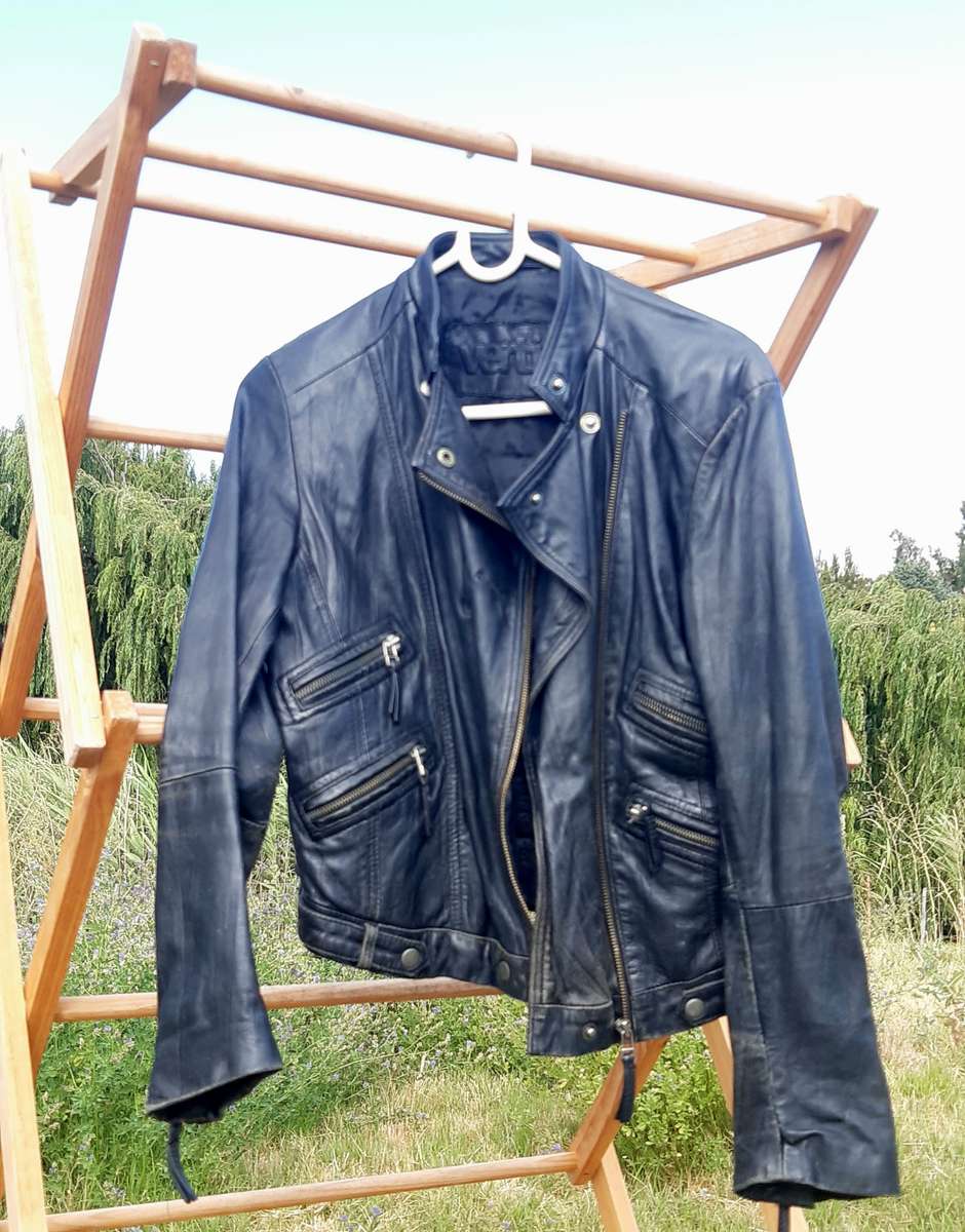 Vertigo ladies black leather jacket