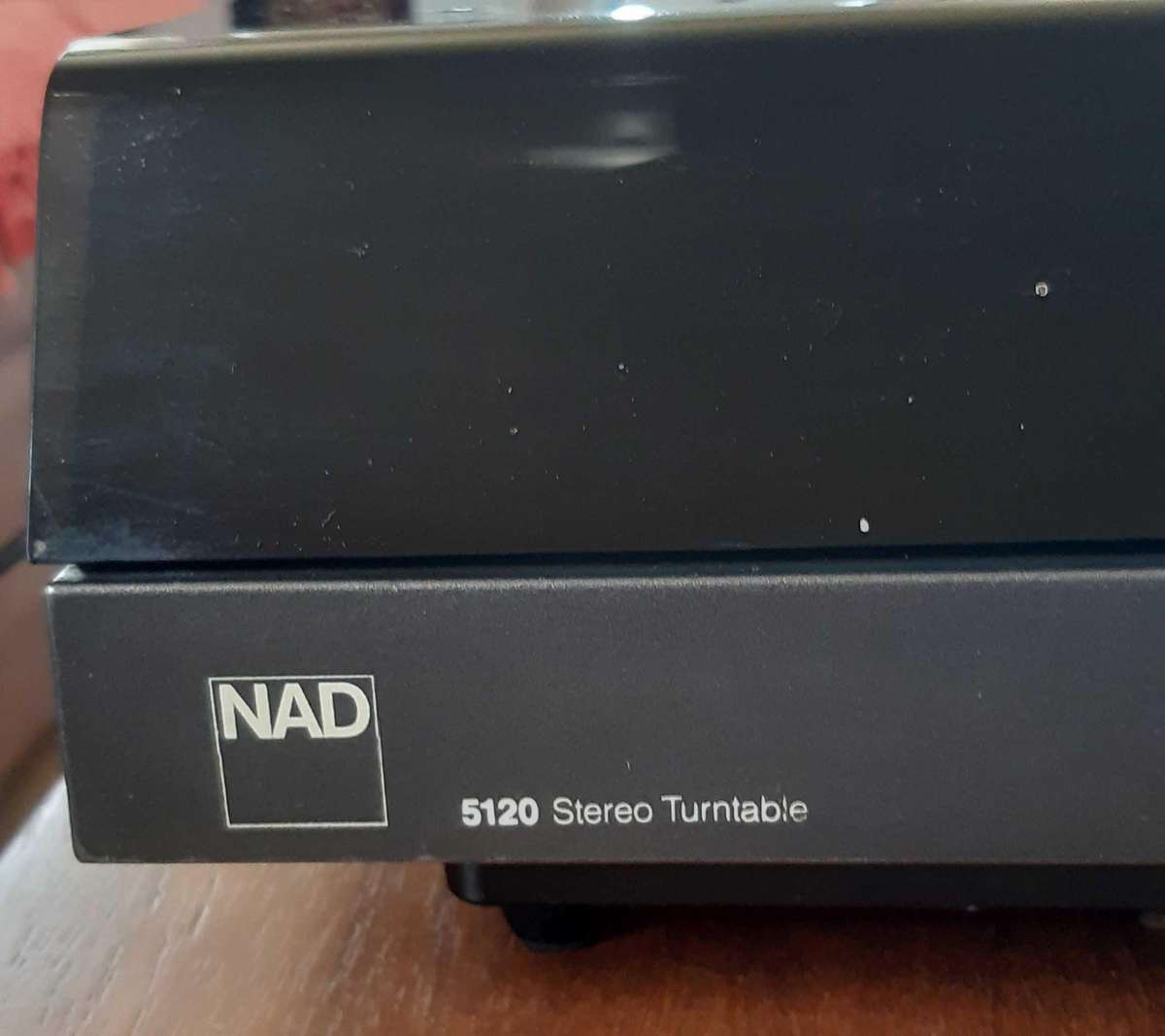 NAD 5120 Stereo Turntable