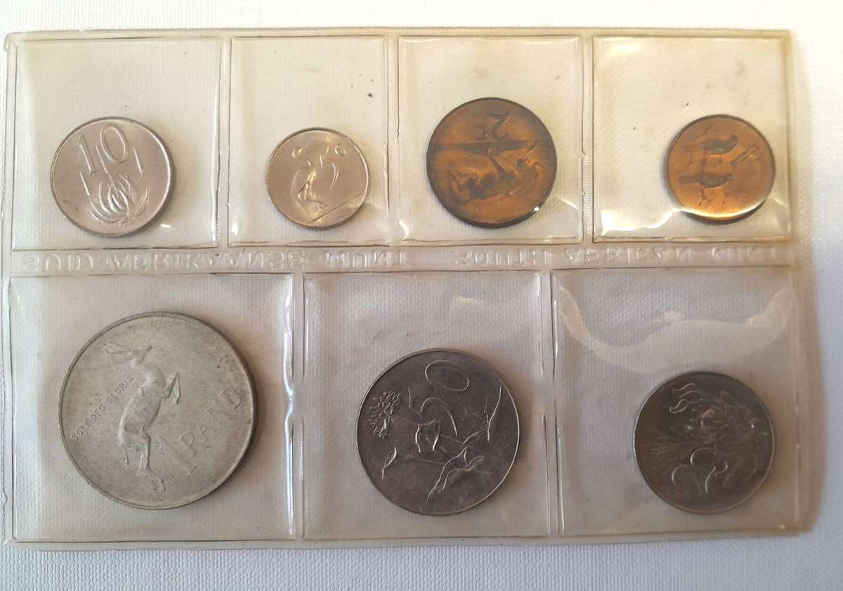 South Africa 1967 English mint pack. Van Riebeeck. Silver R1 - Verwoerd