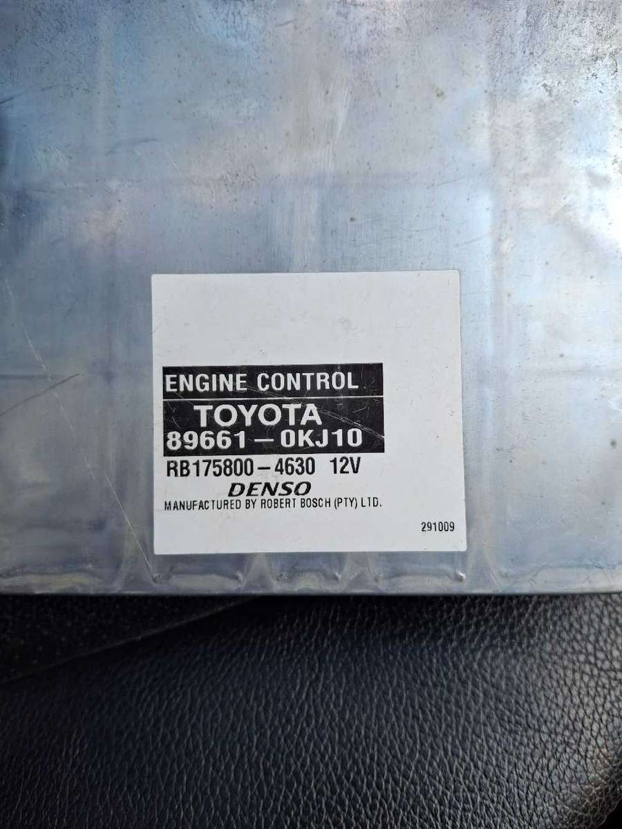 Toyota hilux fortuner D4D computer box ECU