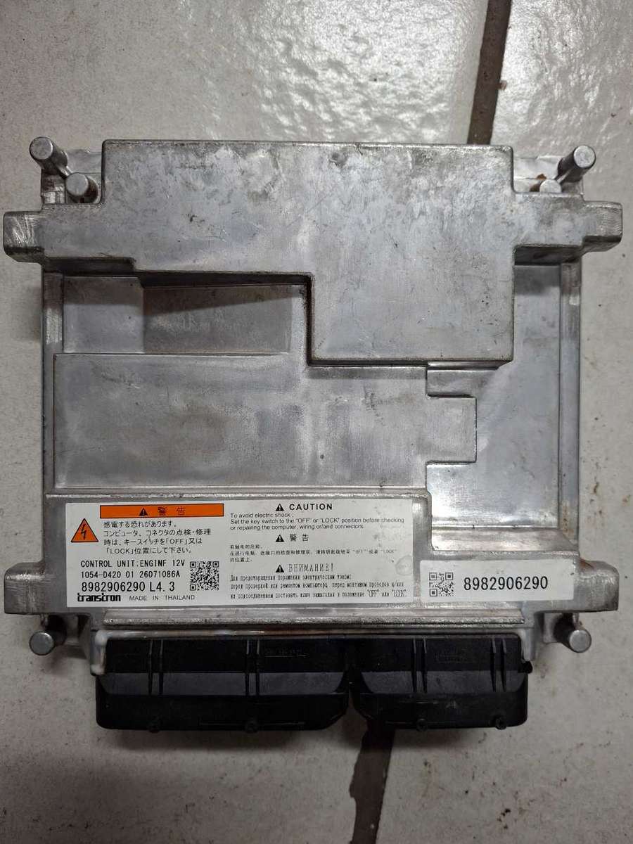 Isuzu D-Max computer box ECU