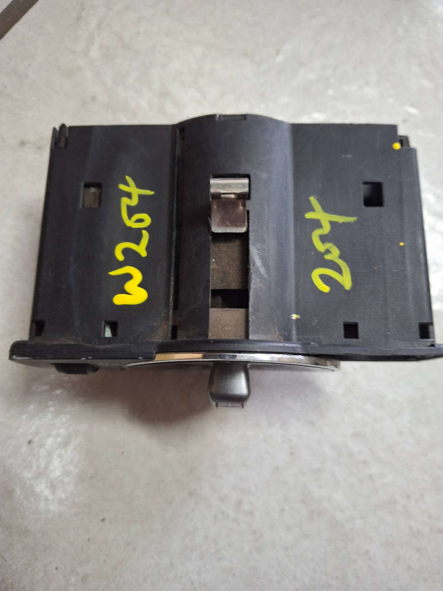 Mercedes benz W204 headlight switch