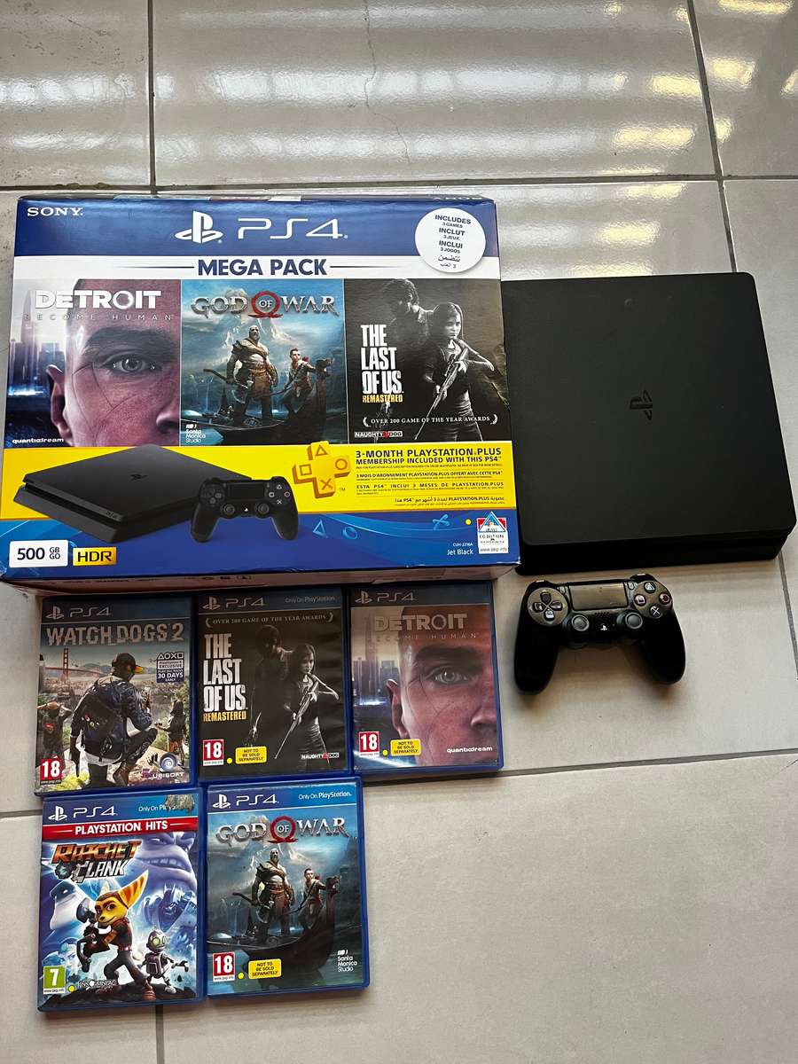 PS4 with 5 games