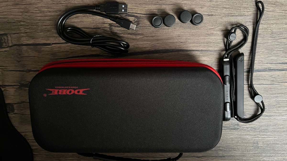 Nintendo Switch *** GOOD CONDITION ***