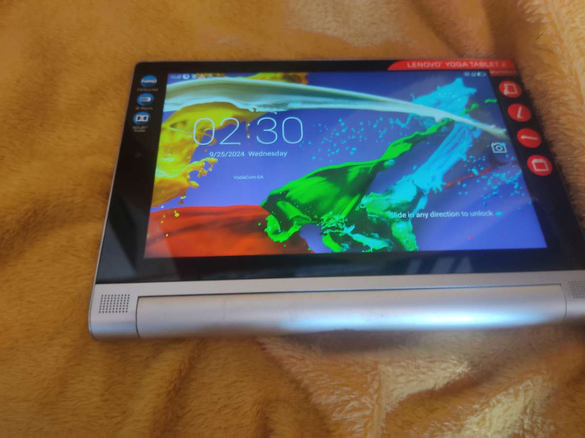 LENOVO YOGA 2, 8` INCH TABLET WITH BUILT IN STAND