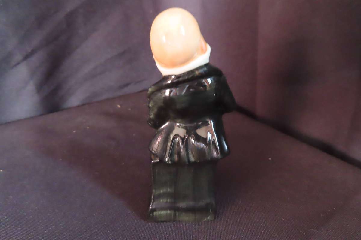 Royal Doulton Miniature Figurine "Micawber"