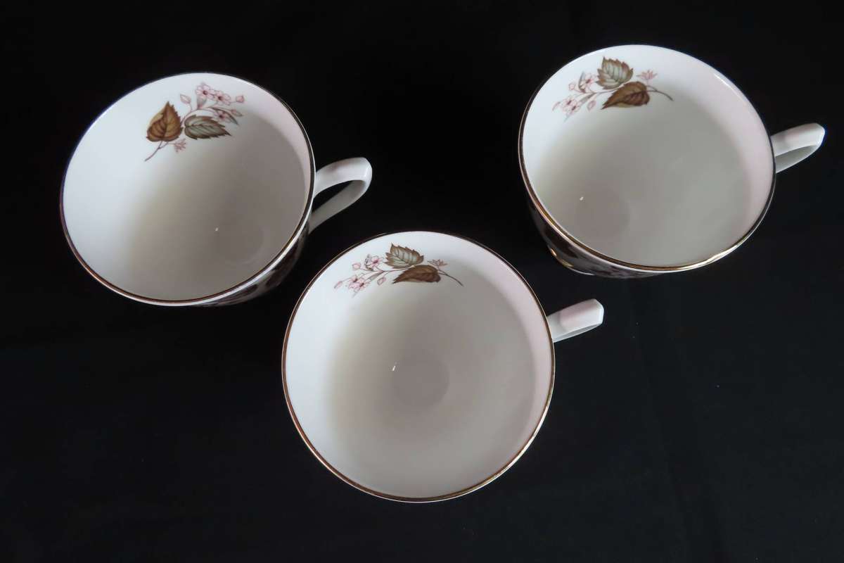 Royal Albert Linden Lea Teacups x 3.    (Replacement Cups)