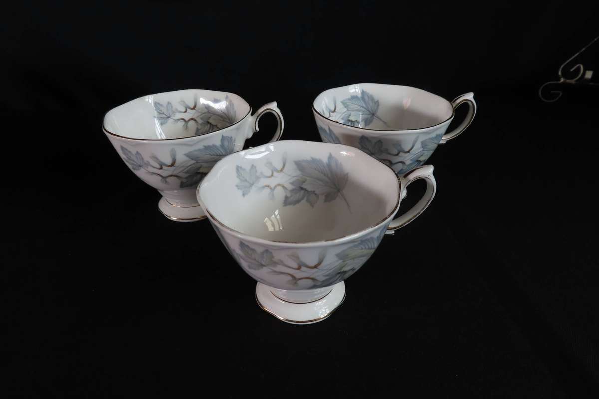 Royal Albert Silver Maple Teacups x 3.
