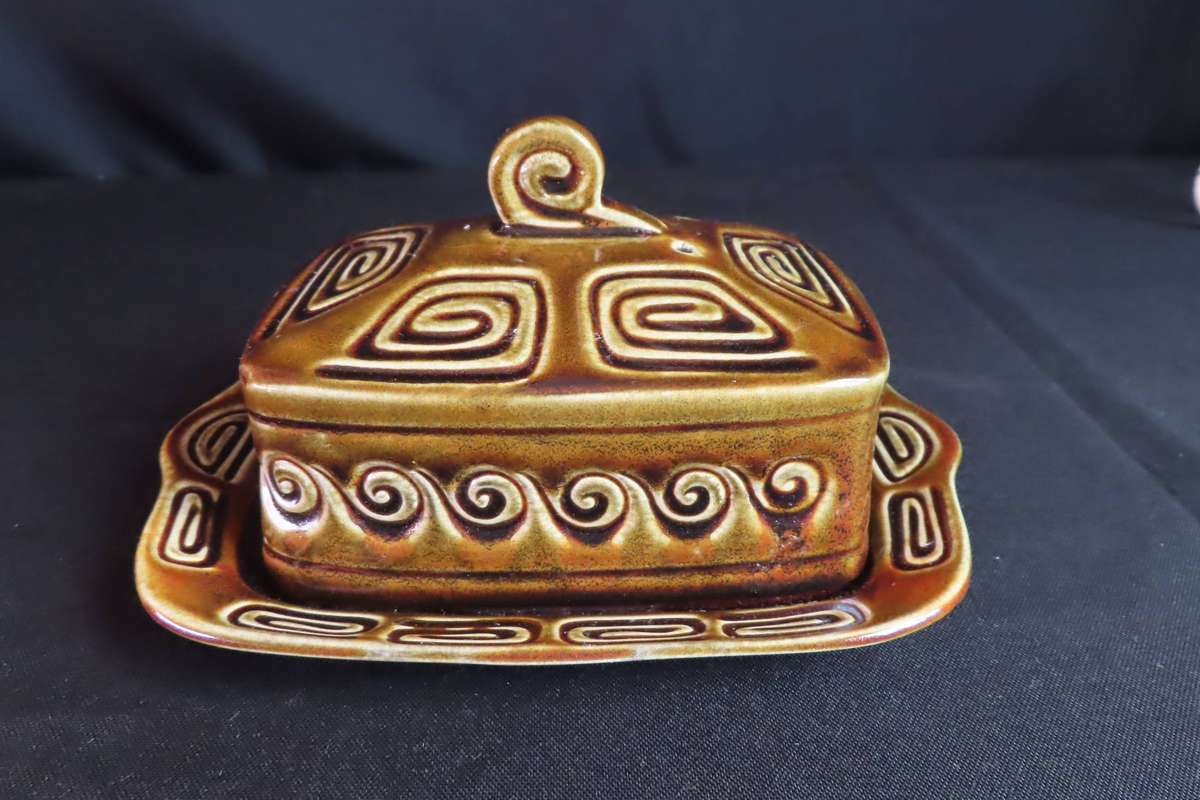 Sylvac Butter Dish #3977