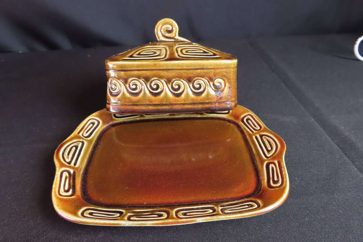 Sylvac Butter Dish #3977