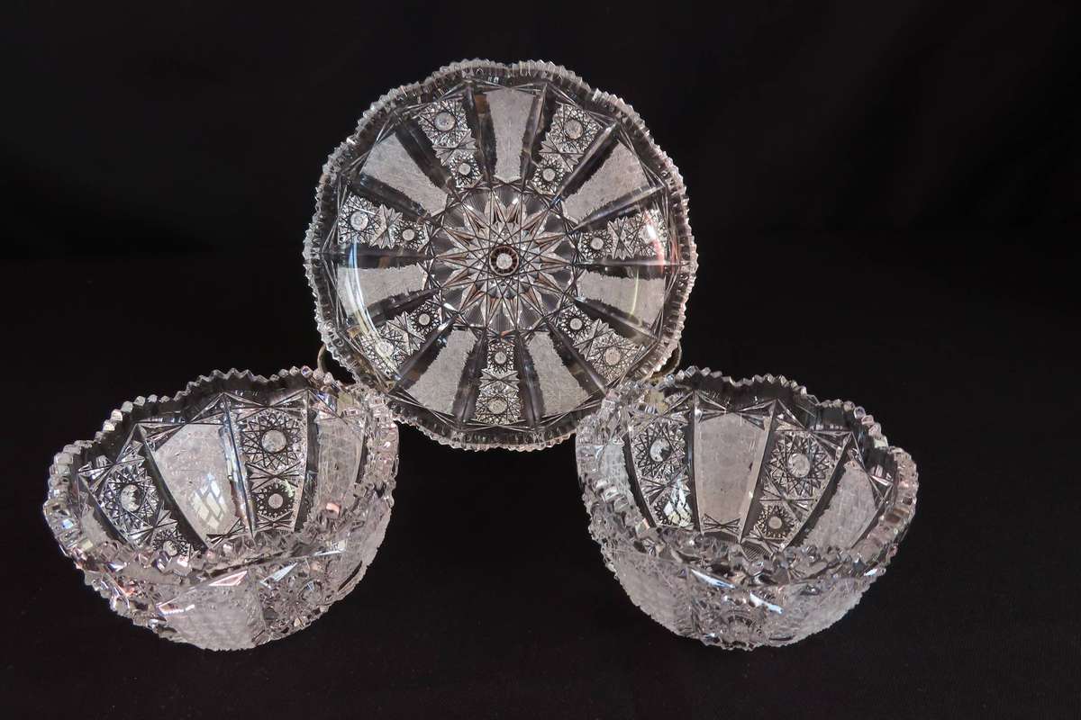 American Brilliant Period (ABP) Cut Crystal Bowls and Small Tray.