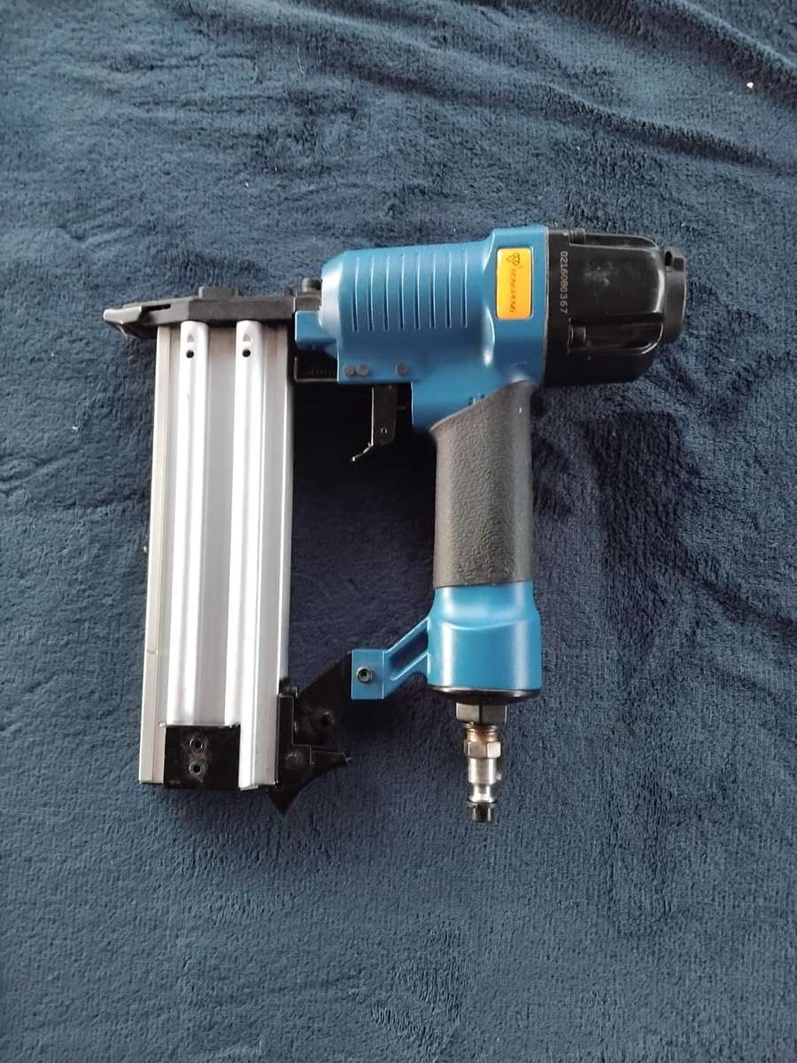 RONGPENG Combination 2-in-1 Air Nail & Staple Gun