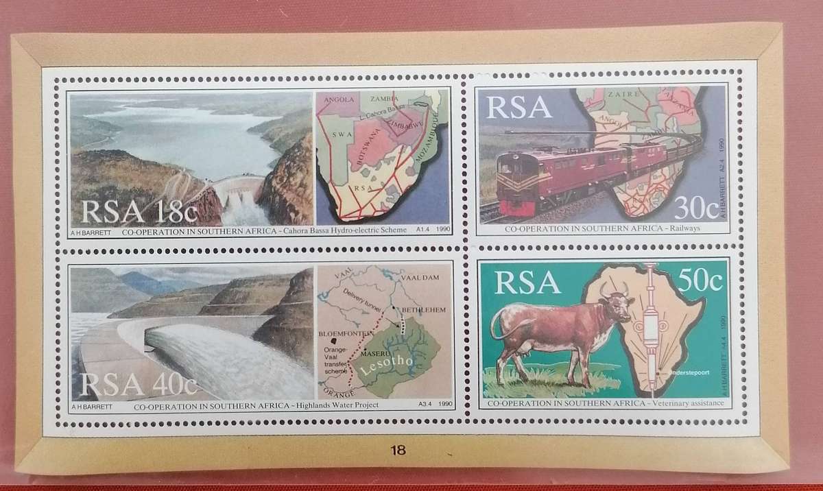 RSA 1990 Co-operation in SA Mini Sheet