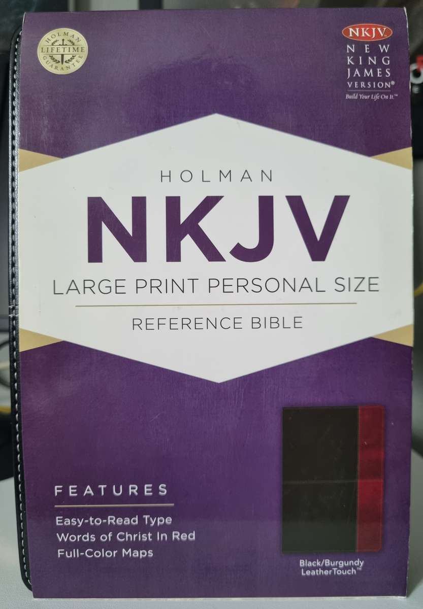 NLT Illustrated Study Bible & Bible Combo