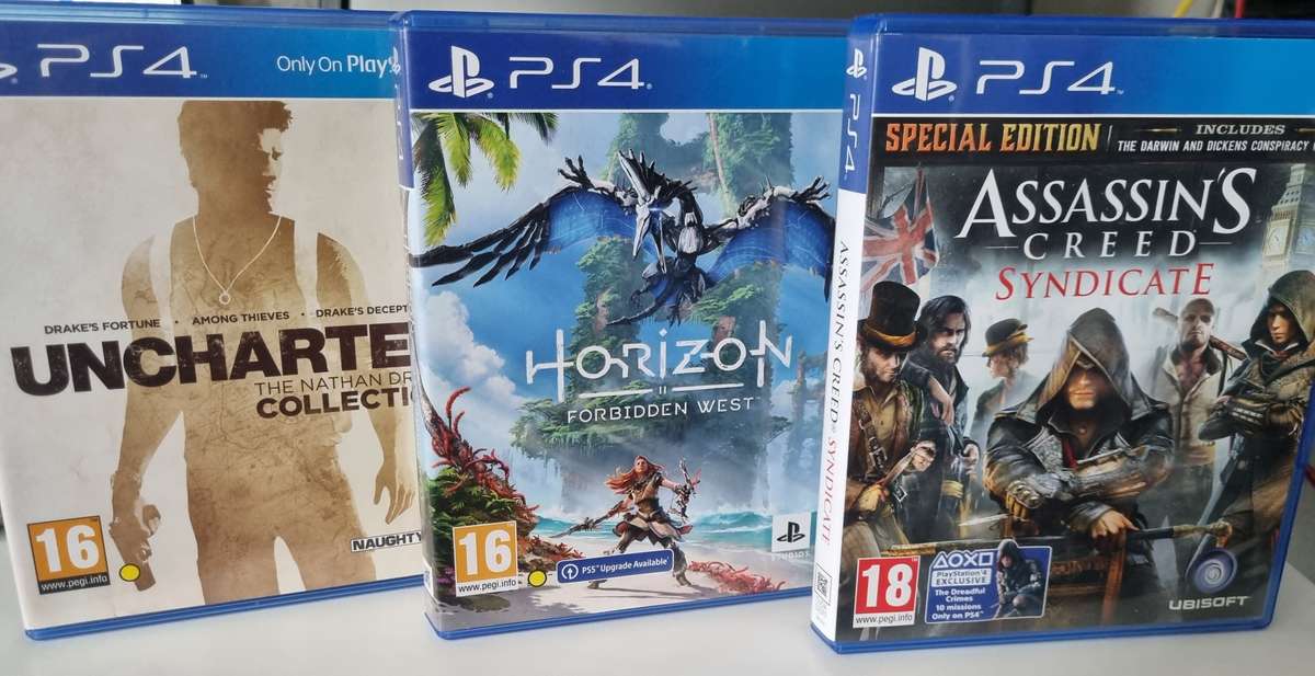 PS4 Pro Console Bundle