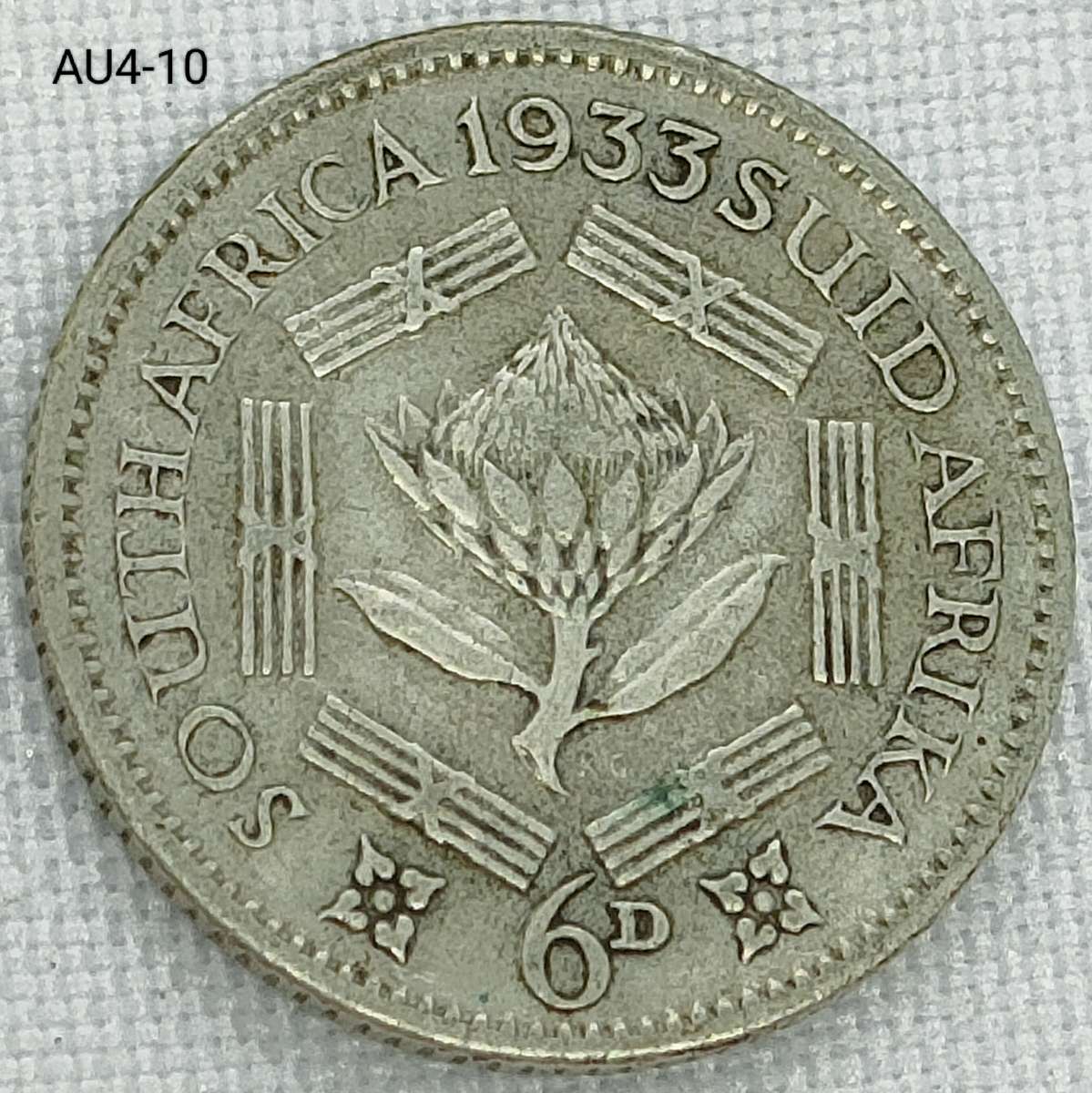 1933 Union of SA sixpence - .800 silver coin