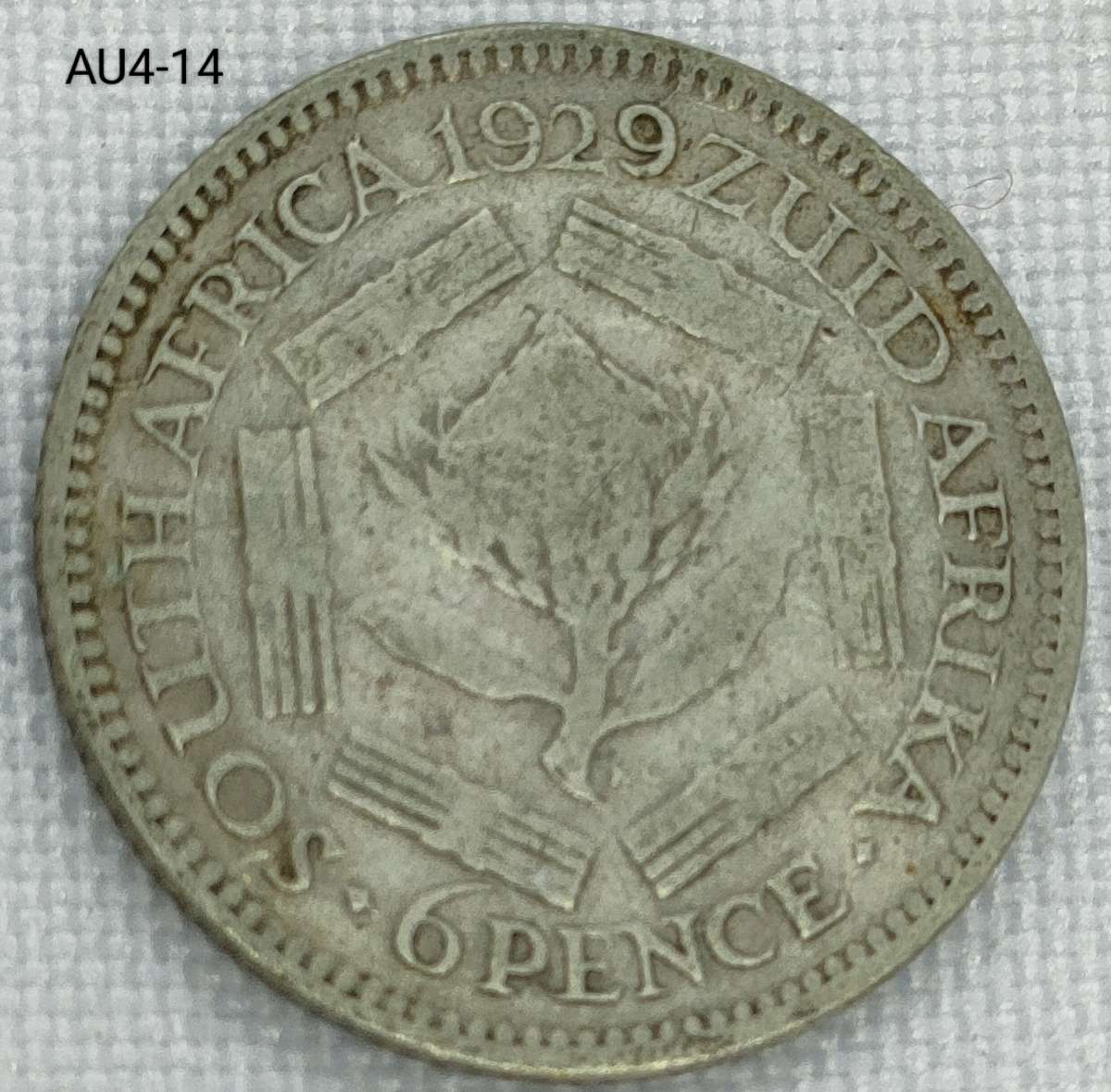 1929 Union of SA sixpence - .800 silver coin