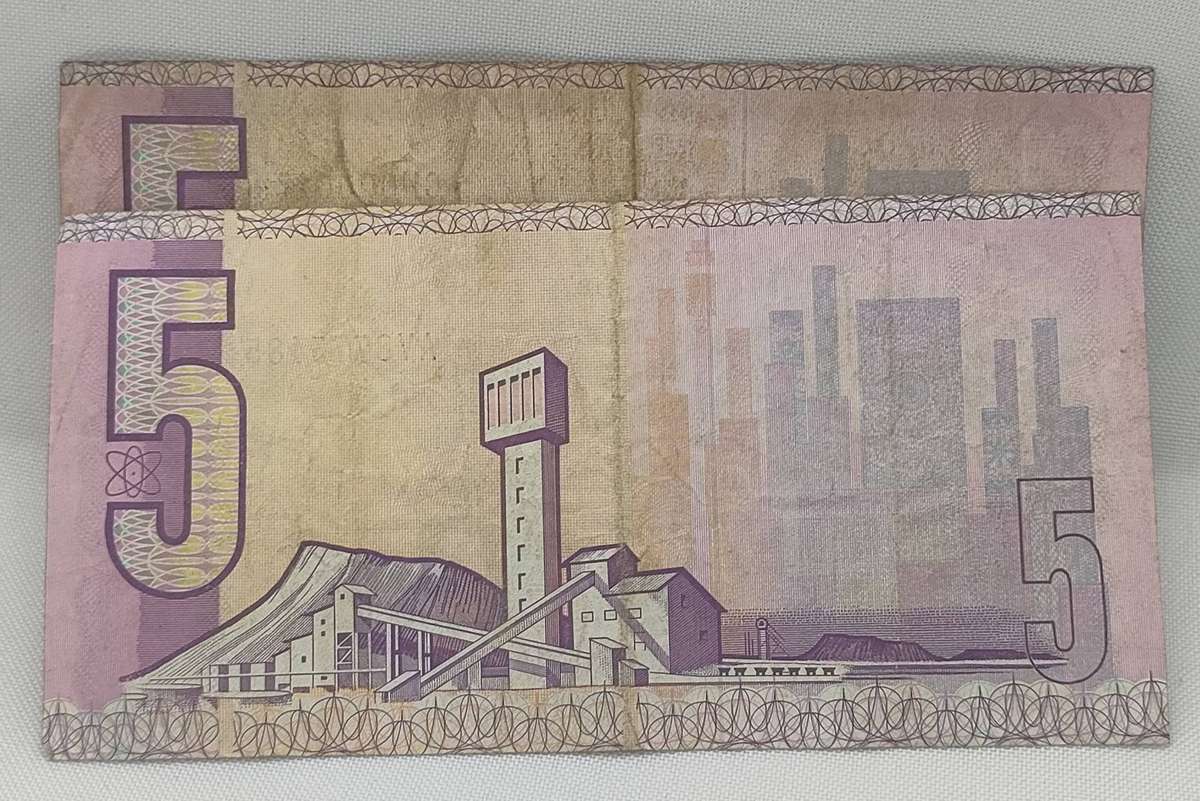 SARB banknotes - R5 - CL Stals- good condition - 2 notes - not legal tender