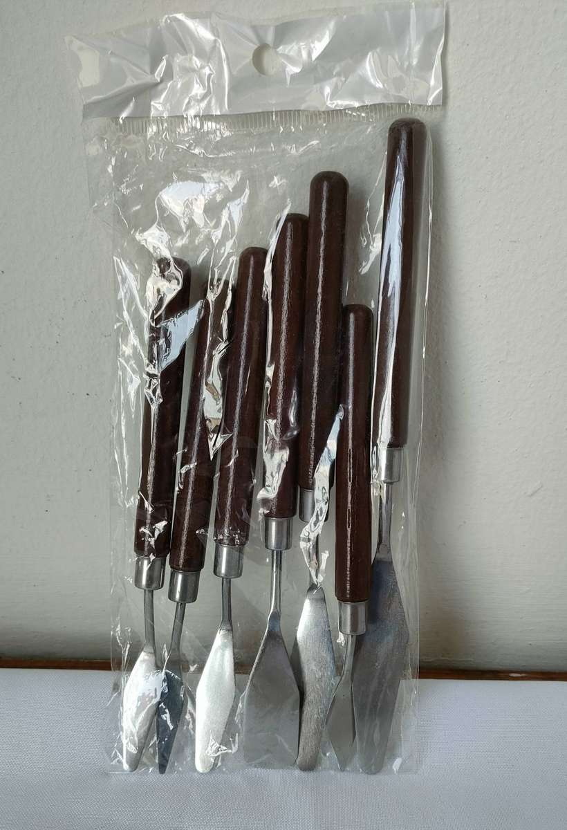 Metal sculpting tools-ideal for artistic endeavours- 195 mm tallest