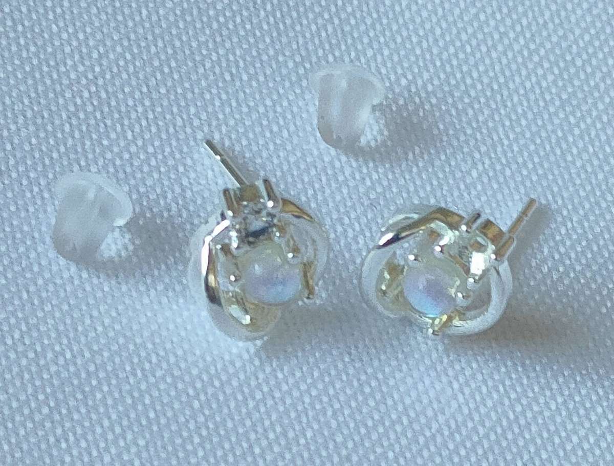 Moonstone earrings - beautifully designed
