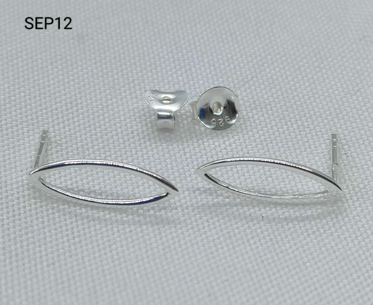 New Sterling Silver plain stud earrings-lovely design-925stamp