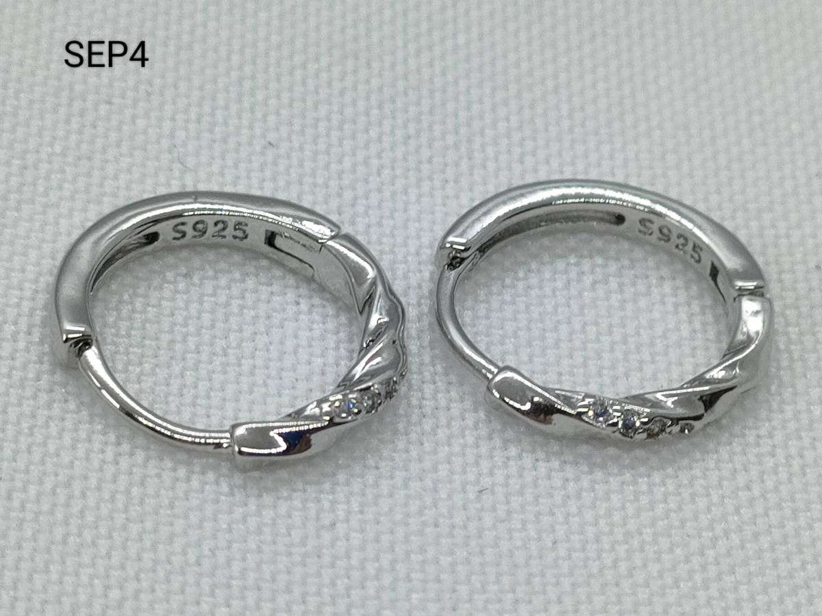 New Sterling Silver hoop earrings-lovely design-925stamp