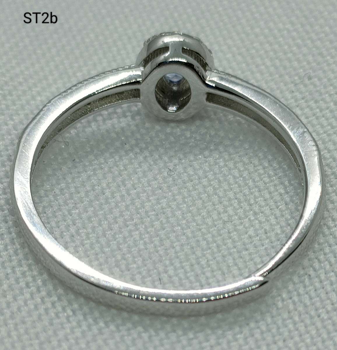 Sterling silver Tanzanite & diamond ring- 925 stamped - US7 - gold prongs