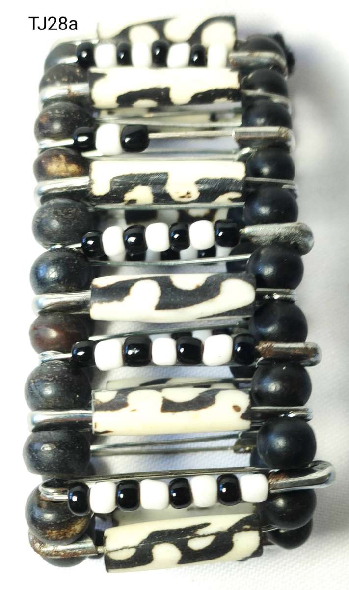 Ethnic bracelet - lovely well-made item