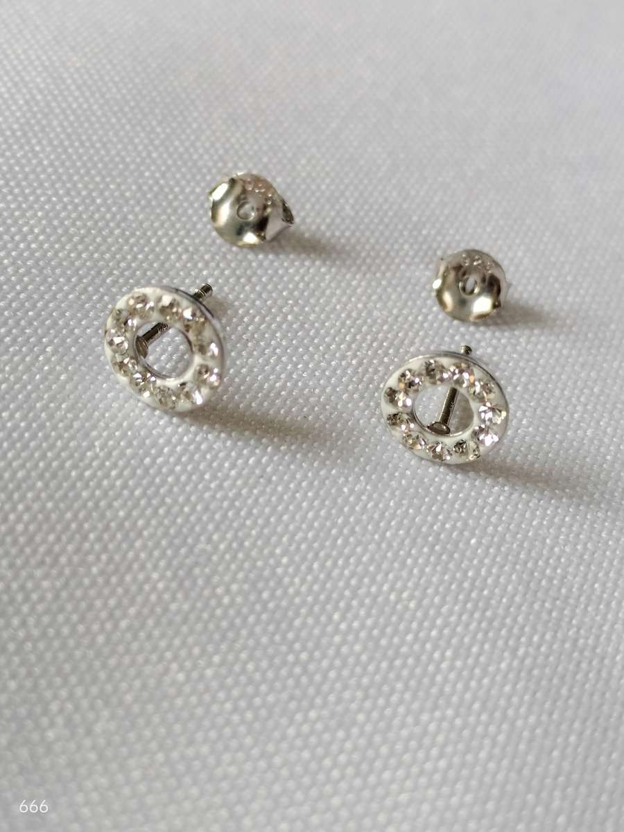 New Sterling Silver Austrian Crystal earrings: