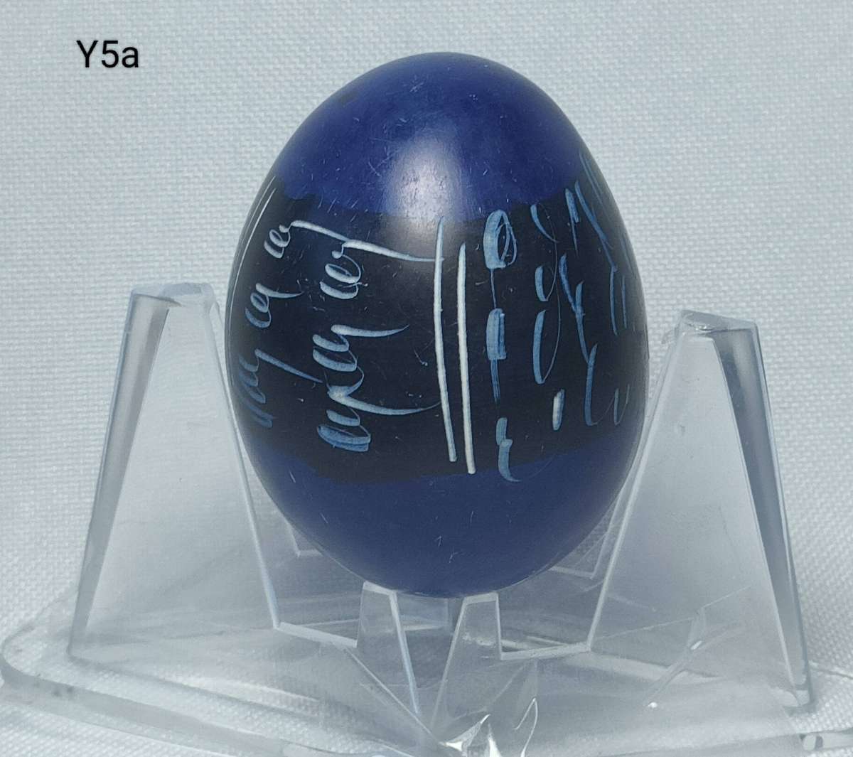 Semi-precious stone hand painted Yoni egg - height 42 mm - width 32 mm