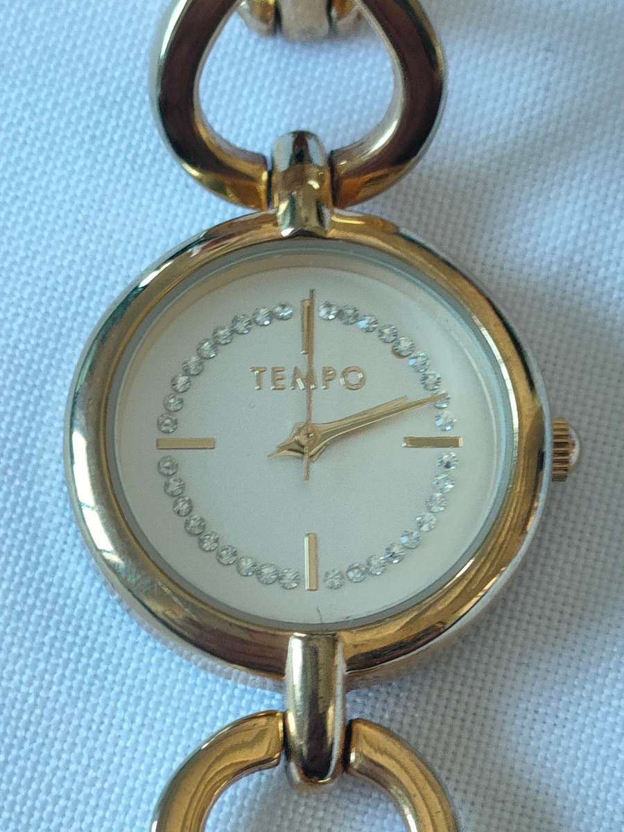 Valuable and Gorgeous Tempo Vintage Ladies watch: Requires service: Non-runner