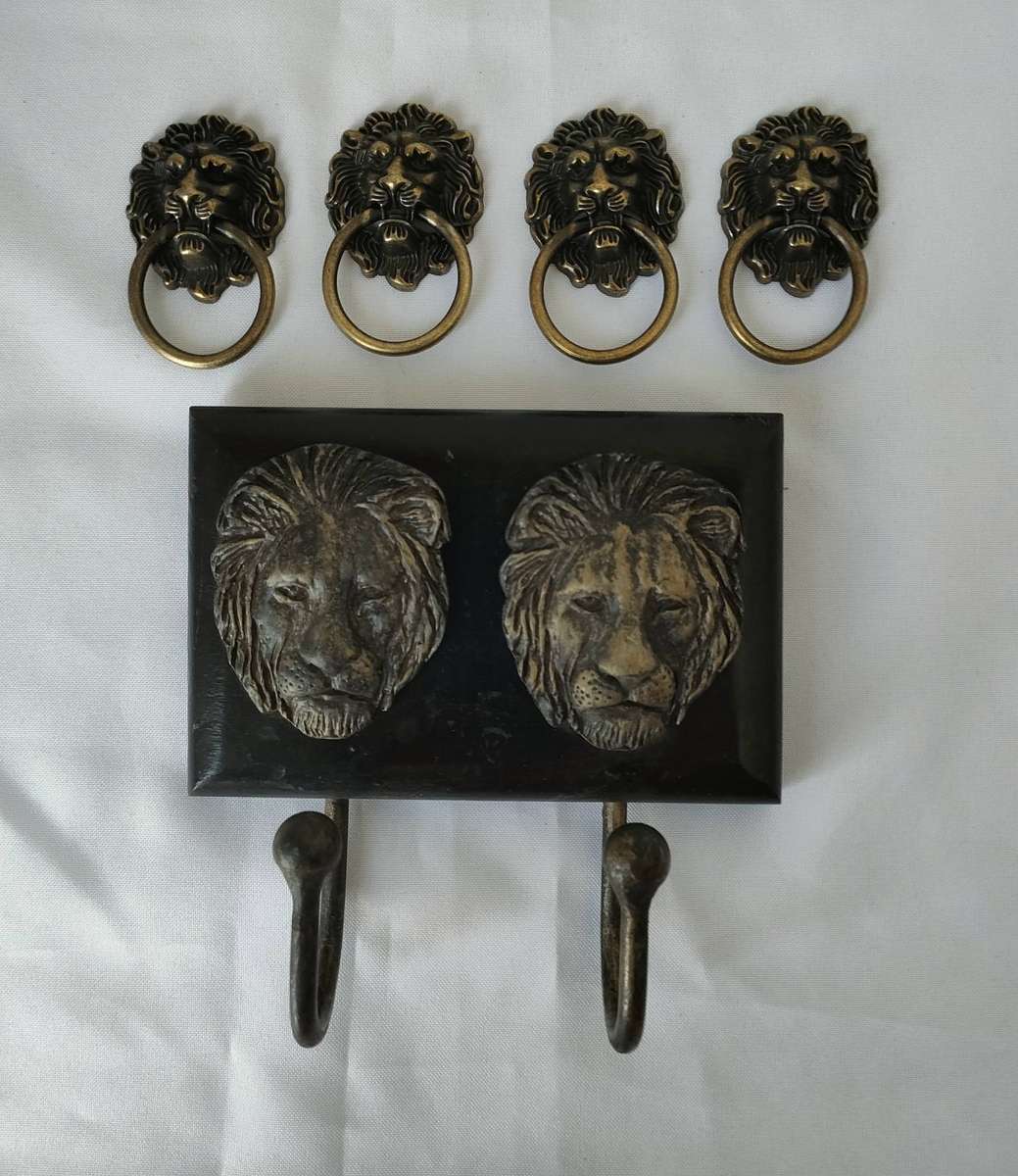 Stunning cast Lions head bronze coat hanger plus 4 similiar drawer/door handles with screws: 150x140