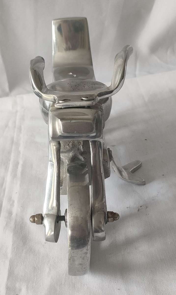 Stunning Large Solid Aluminium Harley Davidson: Top craftmanship: L 280 mm: H: 150 mm